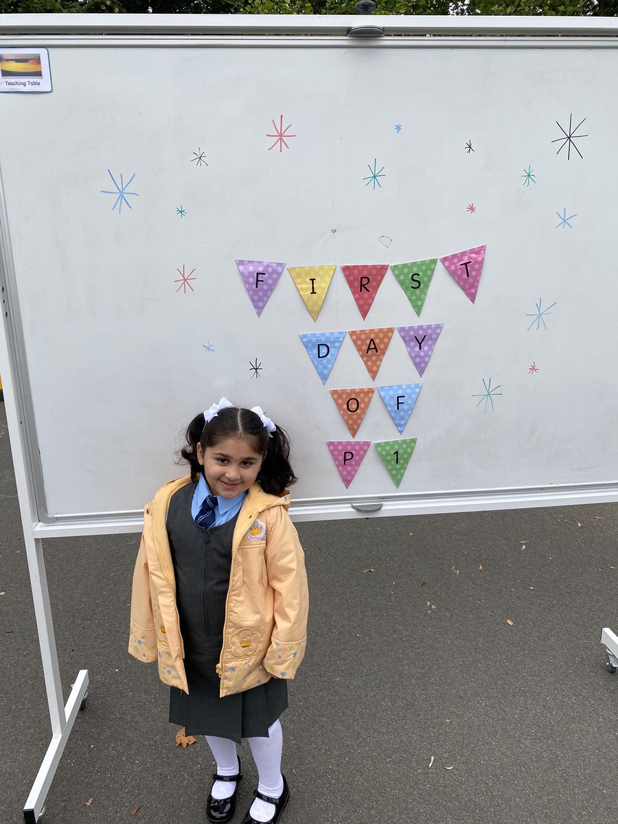 coco86382309's tweet photo. @sandaignursery Manasseh’s first day at school 🥰🥰🥰👈🏻 https://t.co/yzkmWdhcHr