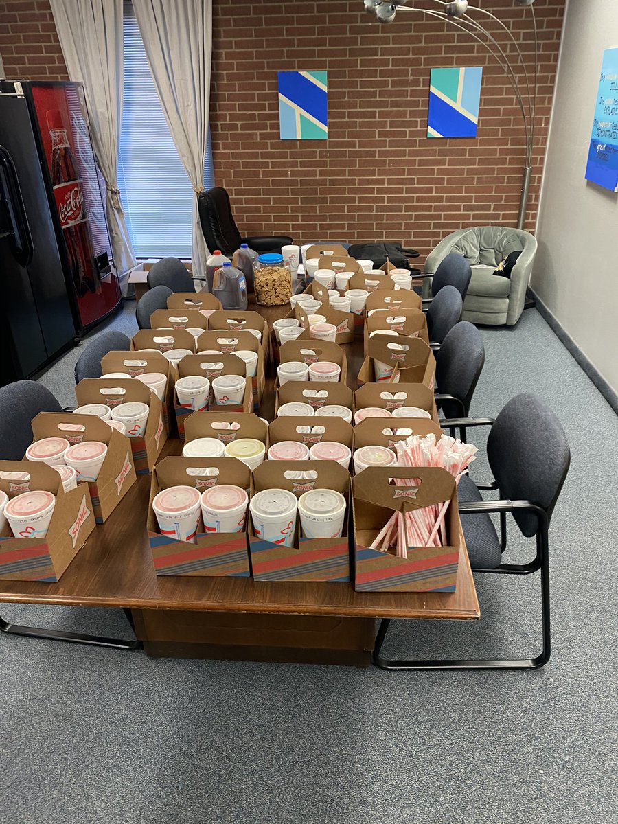 StuCoAMS tweet media