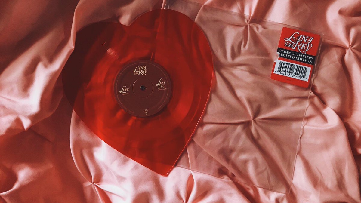 glorybeax's tweet photo. lana del rey heart shaped lust for life vinyl. that's the tweet. https://t.co/HTDWbOdwWE