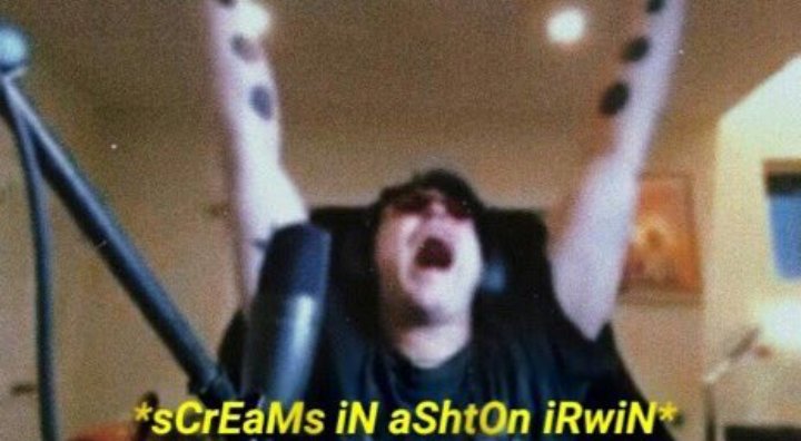 fer_urquidez23's tweet photo. @5SOSRANKED #ThankYou5SOS https://t.co/mSHC0JkKcs