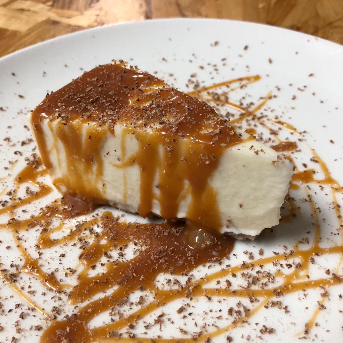 BellotoTaberna's tweet photo. Siempre queda un huequecito para el postre.
Prueba nuestra tarta de queso con toffee!!
#SaborBelloto
#DulcePecado
#Veranea
#Caraquiz https://t.co/CgPToKY8O6
