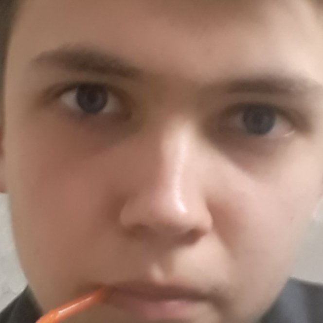 ShitTwitt2's tweet photo. Я урод? https://t.co/Hq7WVCIylW