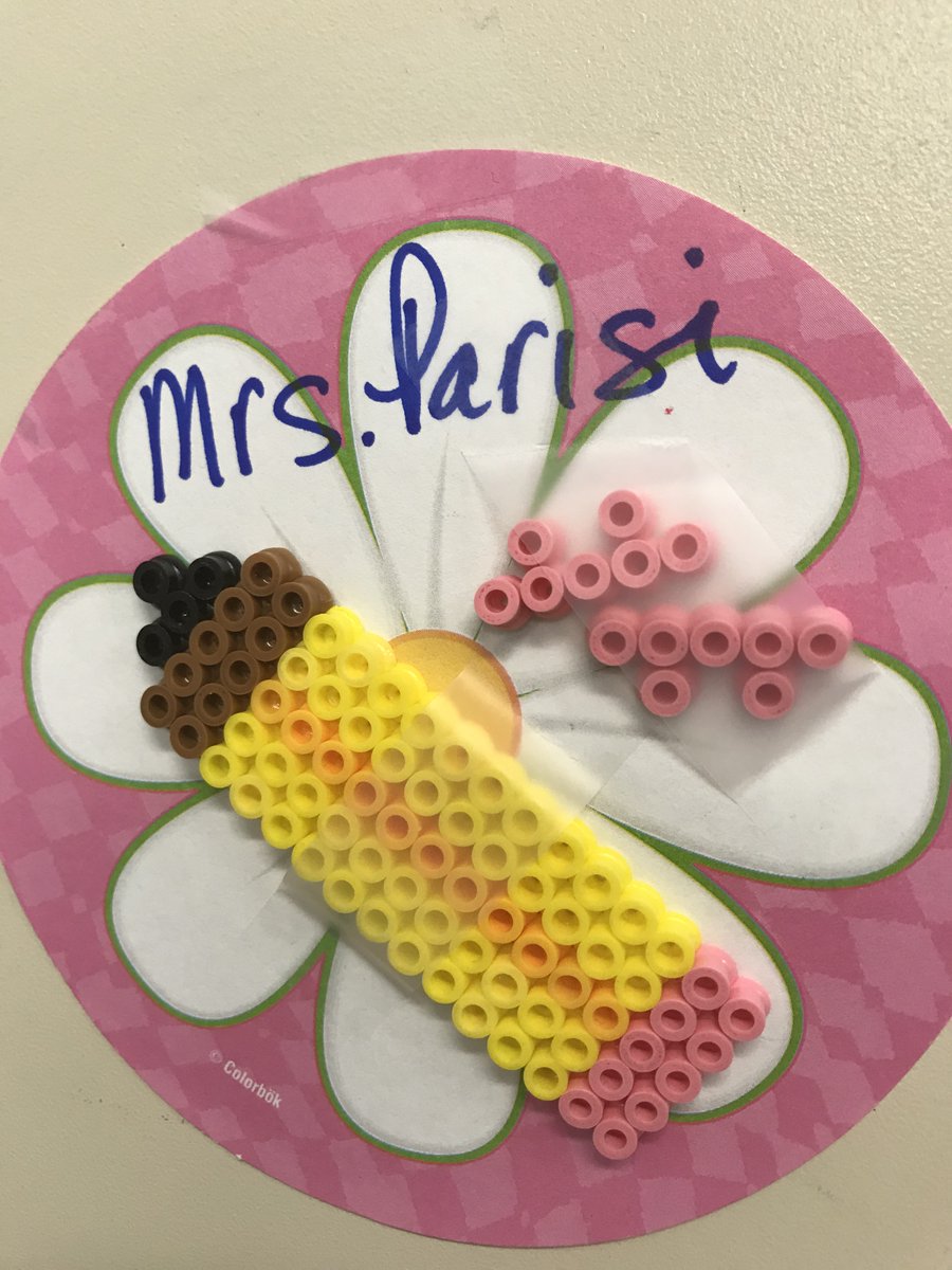 LisaParisi6's tweet photo. What a great surprise from a happy, smiley student who came &amp; dropped off this adorable handmade decoration for the office! I love it! Thank you! 🌞 #rosspride @D23Ross @PHSD23 https://t.co/Kg82KmDejx