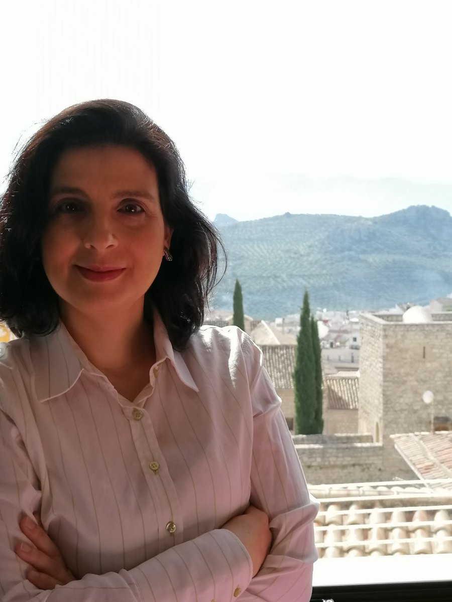 HdadPerdonJn's tweet photo. ELENA ESCUDEROS, EXALTADORA DE MARÍA SANTÍSIMA DE LA ESPERANZA 2020. https://t.co/oulPGEMS3E
