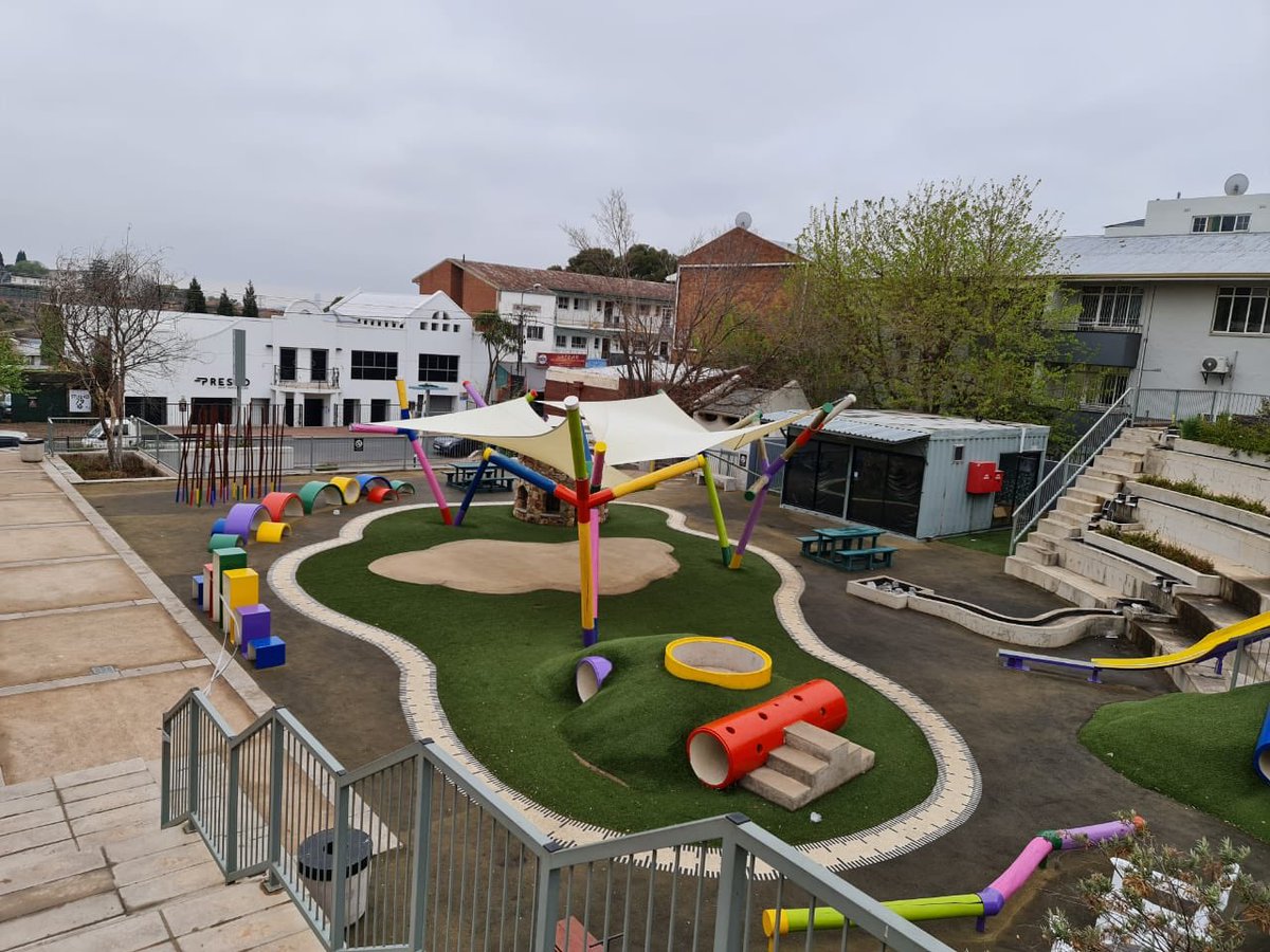 HaveWingsSA's tweet photo. Itβs finally starting to Look and Feel a lot more like #spring especially with the new, refreshed, refurbished childrenβs play area @27BoxesMelville. Pop in soon, thereβs something for the whole family π€ΌββοΈπ€ΈπΎββοΈπππ₯πΊπ¦π§ #Spring #HaveWings #27Boxes #COVIDRegulationsAdheredTo https://t.co/VrtKIyQlpp