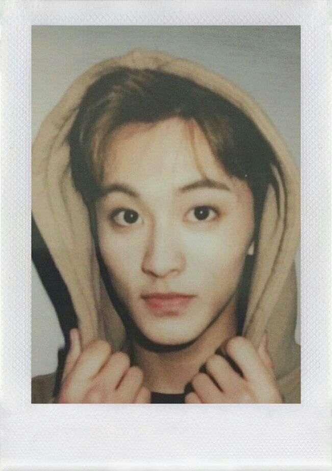 dailymarklee's tweet photo. #MARK #마크 #マーク #NCT127 #SuperM https://t.co/H8jsRp0SUU