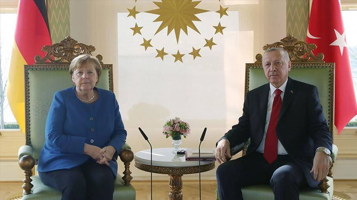 BalkantimesPR's tweet image. Ankara: Turkish president, German chancellor discuss Eastern Mediterranean, bilateral relations via video link

 #Erdogan #Greecesselfishness #Supportfor #unacceptable balkantimes.press/en/support-for…