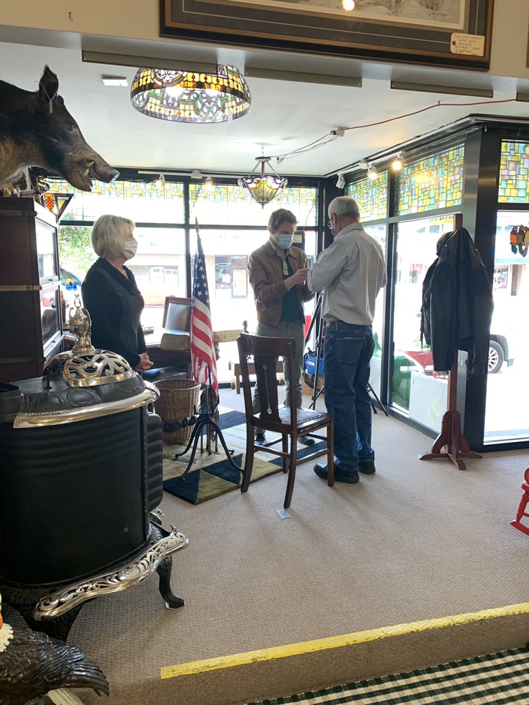 MnRetailers's tweet photo. Great visit today with Past and Present Home Gallery owners Lynelle & Jeff in Alexandria! So many unique antique & repurposed products from a biz with a heart bigger than its 3 floors & 13,000 sq feet of #SafeRetail. #RetailInMN https://t.co/H7Yqmo0dMn