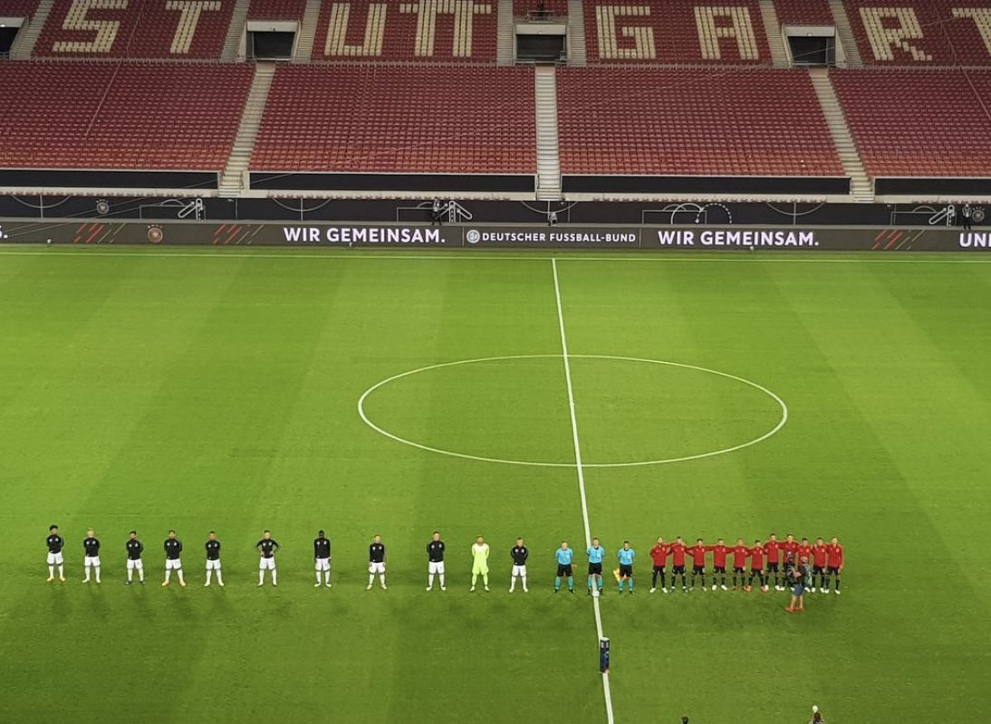 Out Of Context Football tweet media