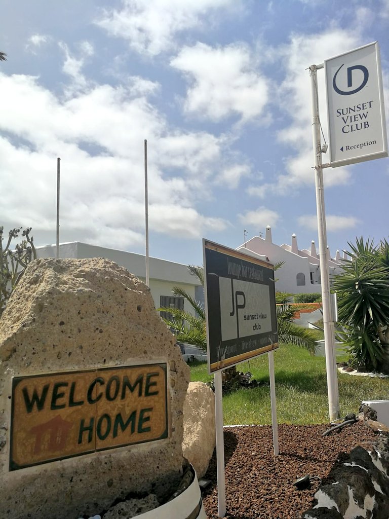 Marialuisagarec's tweet photo. #Sunsetviewclub & #Jpsunsetviewclub are looking forward to #welcoming you home again #Wellbeback #volveremos #Diamondresorts @Lidia_SVC @DavidSVC8 @juanmaintenance #Tenerife #Islascanarias #Canaryislands https://t.co/Oq9DVE3kOc