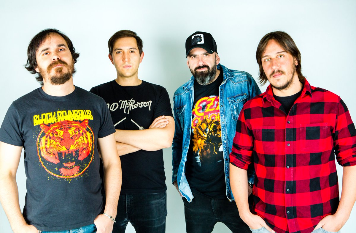 musica_caminos's tweet photo. La banda madrileña Rojo Omega @caeter  nos presenta su nuevo disco "El Elixir", el que es, sin duda alguna, su disco más ambicioso hasta la fecha.
@Maldito_Records https://t.co/bUtLsXec3j