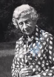 ll_guillermo's tweet photo. sabías también que Victoria Luisa de Prusia falleció el 11 de diciembre de 1980 a los 88 años  #ClasesDeHistoriaParaTodos #historia #history #Alemania https://t.co/a3kdJK78Cu