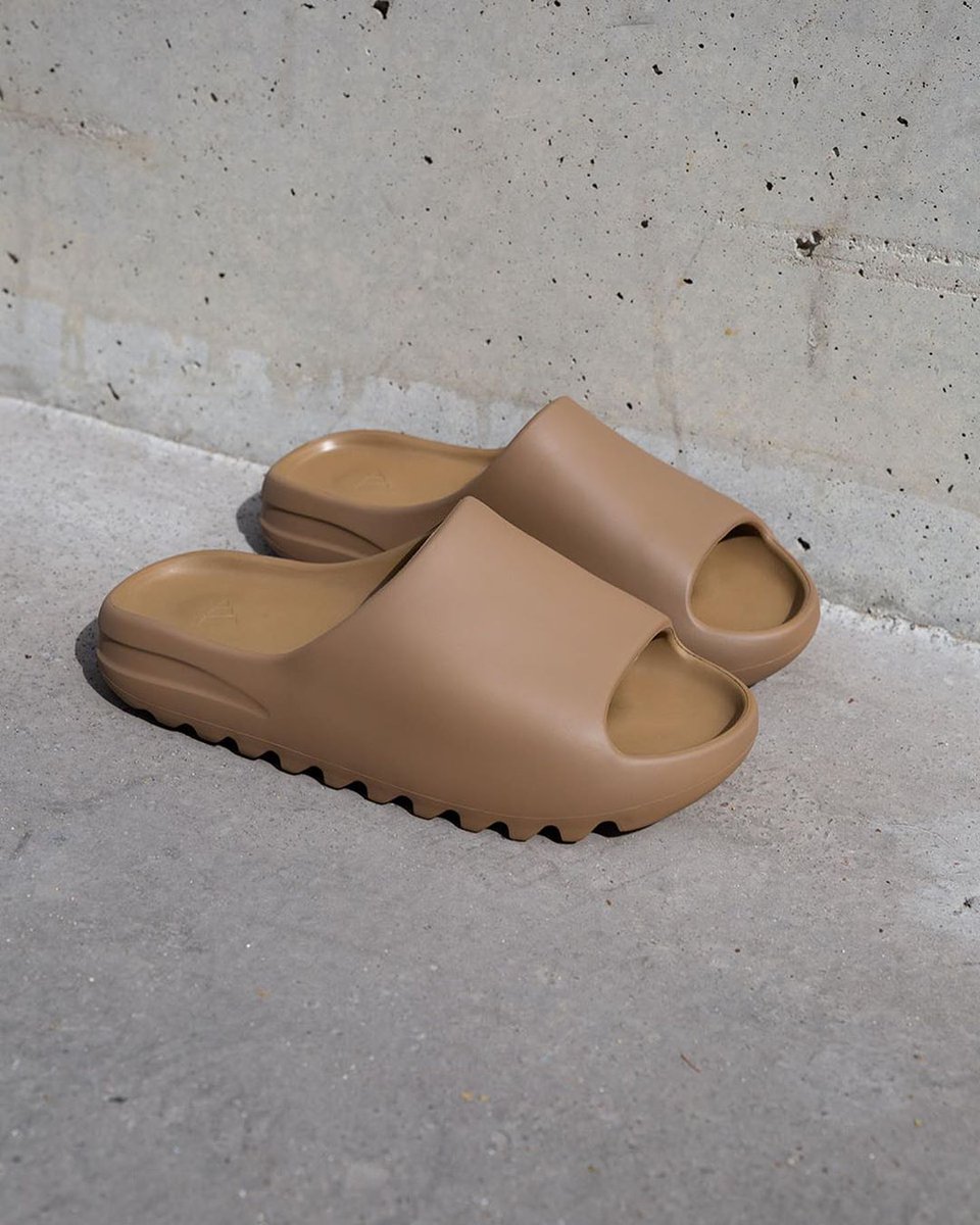 yeezy slides colorways