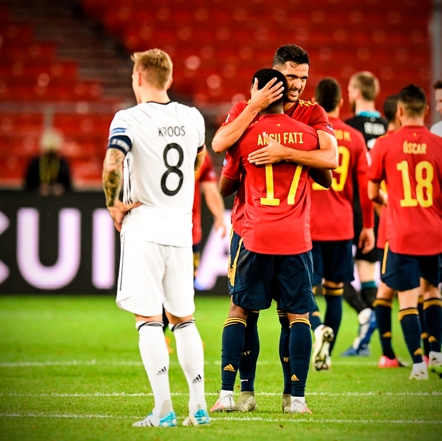 brfootball's tweet photo. Jose Gaya’s first-ever Spain goal was a 95th-minute equaliser against Germany 😤 https://t.co/otuYgFmabx