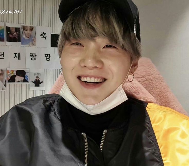 Yoongi and his perfect teeth - a heartwarming thread