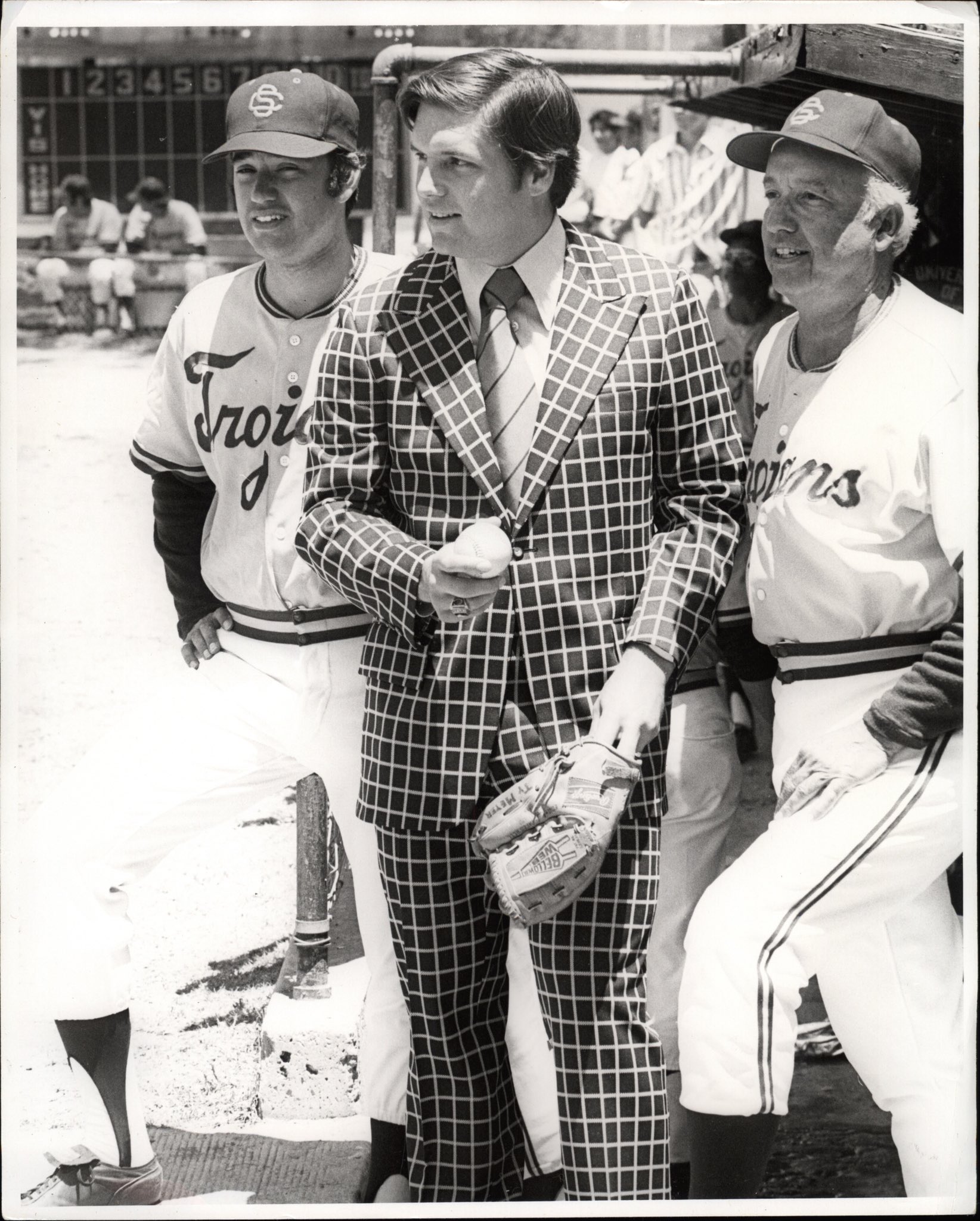 USC Baseball on Twitter: "From Justin Dedeaux, teammate of Seaver in '65  and son of Rod Dedeaux: “We were fortunate enough to stay in touch through  the years...during the seasons when he