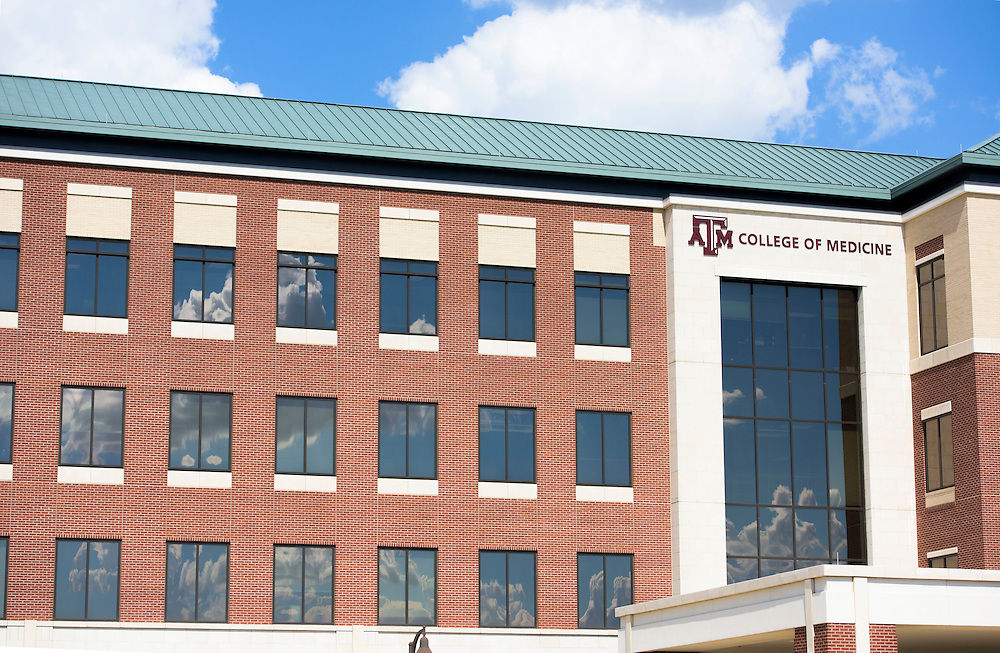 Congrats to the recipients of the Academy of Distinguished Medical Educators’ first Innovation in Education Grants!

Recipients include our very own Dr. Gloria Conover, Dr. Ruby Shah, Dr. Jerry Fan and Dr. Stephen Sewell.

#Whoop!