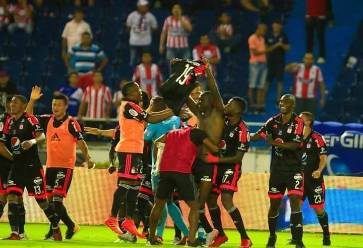 LaBandaDelDiab5's tweet photo. #lorecuerda #Tbt👹🇦🇹 #americadecali https://t.co/XjhAwmfPym