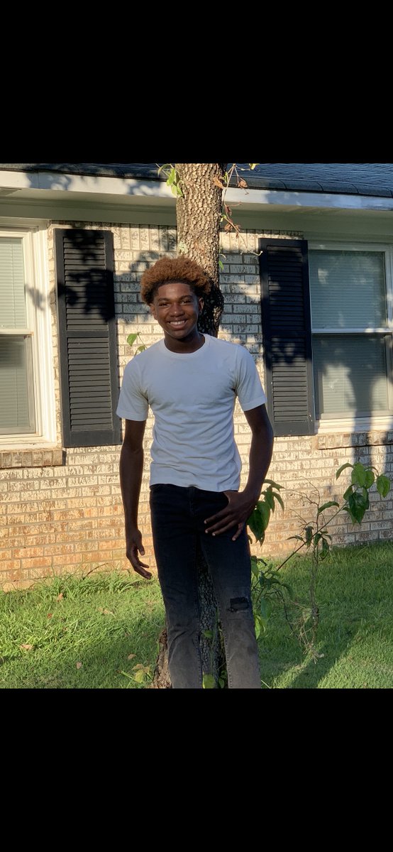 emccord03's tweet photo. Back2School Pics!!! #HeIsELearning #EighthGrader #MagnetLeadershipProgram #HonorsClasses #AlgebraOne #EnglishOne #ThreeElectives #HeKnowsMyExpectations #HeValuesHisEducation #WeBredDifferent #YesHeHasGrownOvernight #AthleteToo #IncredibleHeart #OneOfMyHeartbeats #MySonShine https://t.co/PBLHNMmCrv