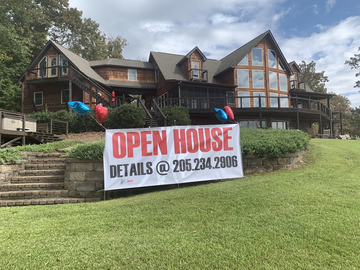DonHawes44's tweet photo. In a booming real estate market, realtors can call Signage for all yard sign, directional sign and banner needs #signs #signage #RealEstate #RealEstateNews #realestateagent #realestatesigns #Birmingham https://t.co/4soLmNSjiM