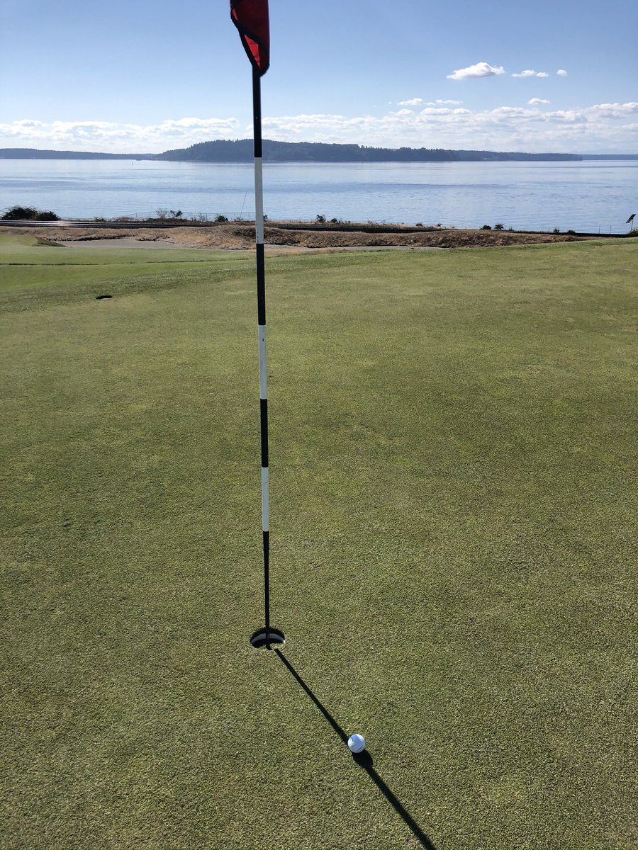 DavidLoverich's tweet photo. Chambers Bay never disappoints. One of the true gems in the PNW and a must play course to add to your bucket list. 

#ChambersBay #BrosBrews&amp;Bogies 
#2015USOpen https://t.co/SNSCGNAkGo