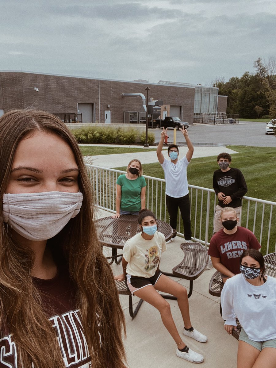 The 2020-21 officers &amp; Dr. G met to discuss this upcoming school year and although there are uncertainties, we are very excited! We are ready to adapt and make the best of this unprecedented time. Best of luck to everyone as they start school next week :)