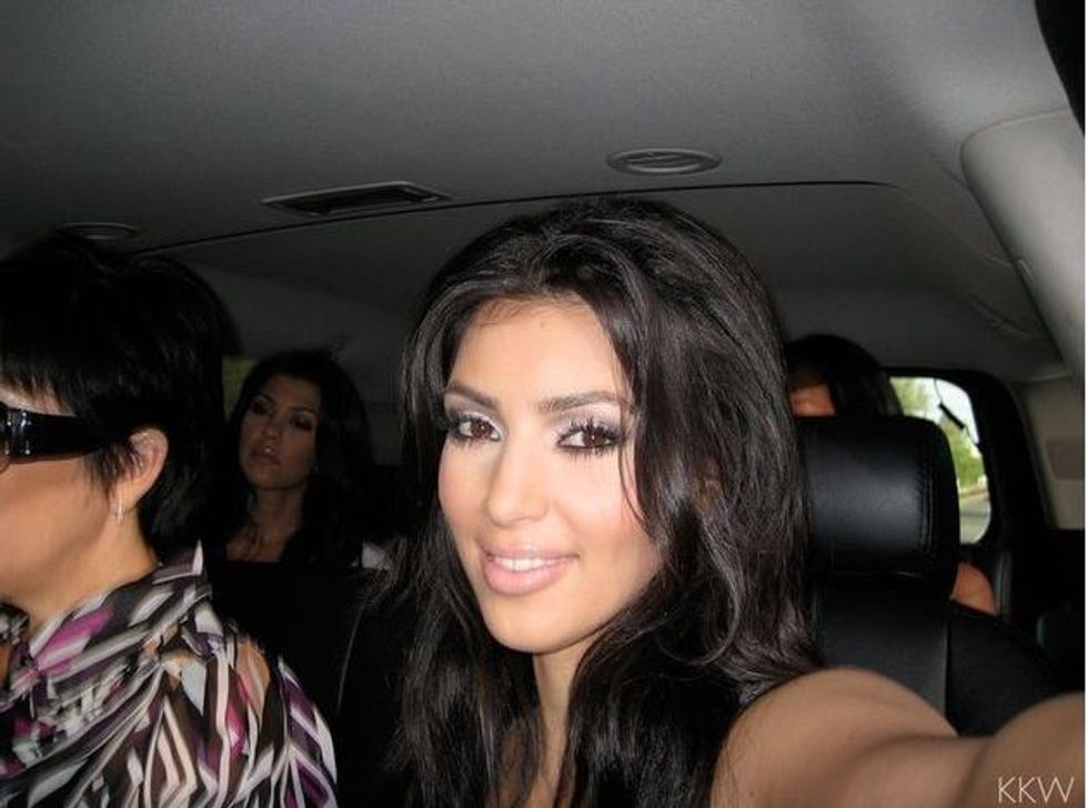 Kim, would you stop taking pictures of yourself?? Your sister is going to jail! #KUWTK