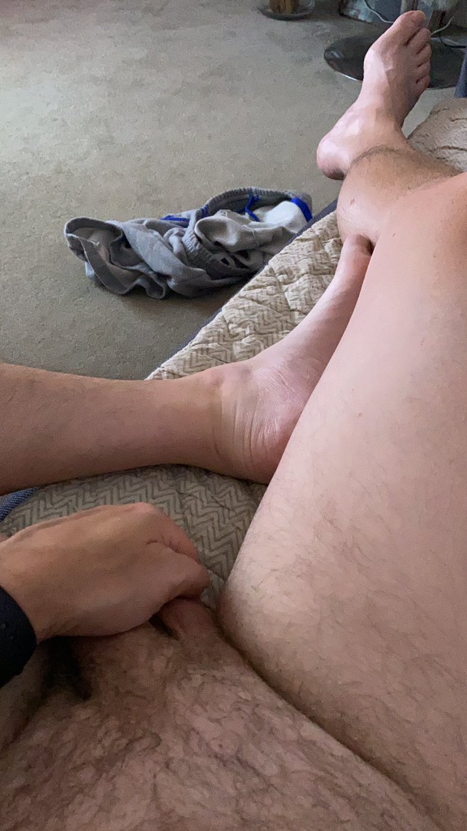 Dickmatizeduk's tweet photo. Bored https://t.co/BQingy5Ty2