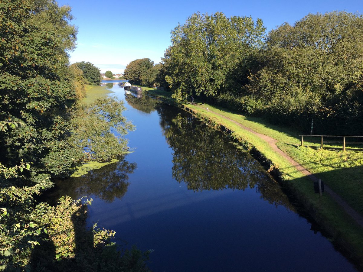 Shot of Lancaster canal running into Glasson Basin, taken on Sunday. ⁦<a href="/LancasterCityUK/">➙ ➛Eloṉ̲ Mυʂk ̲ ➔ ➜ᅠᅠᅠᅠᅠᅠᅠᅠᅠᅠᅠᅠᅠᅠᅠᅠᵈºᵍᵉ</a>⁩ ⁦<a href="/Lancaster_BID/">Lancaster BID</a>⁩ ⁦<a href="/VisitLancashire/">visitLancashire.com</a>⁩