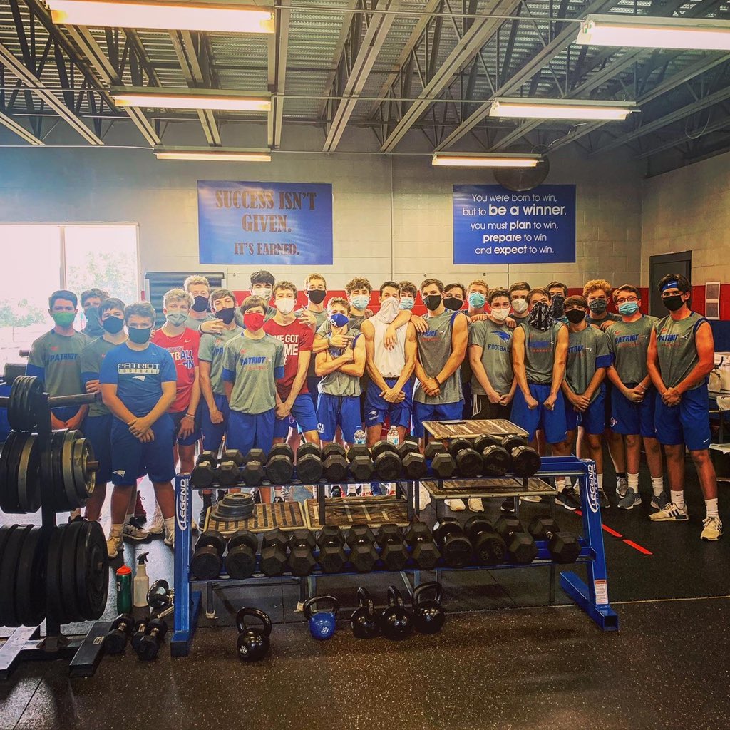 kade_mcgee7's tweet photo. Gotta give a special shoutout to my JV FOOTBALL 7th PERIOD CREW! ππͺπ». These guys always bring it and ATTACK the weightroom every time the doors are open. They are starting to catch the bug π...
#theFUTURE #Programsnotworkouts #youngbucks
@AmerChrFootball https://t.co/XrtJ2V2gG0