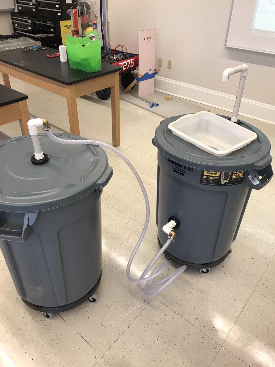 _mattowen_'s tweet photo. Hand washing station day 2! Assembly mostly done, foot pump came in late so I’ll install it tomorrow for testing 😃 #makered #pltw #lusherpride https://t.co/SWJ1VOEDlA