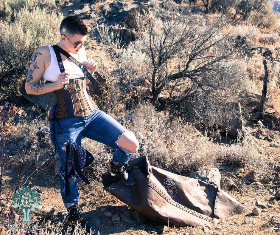 orchardcorset's tweet photo. There are only 10 left!  Don't wait to get yours, sizes 18" - 26" &amp; 38" available! https://t.co/4iZsCu5FgV
#orchardcorset #madmax #cs426 https://t.co/htVQxJJH50