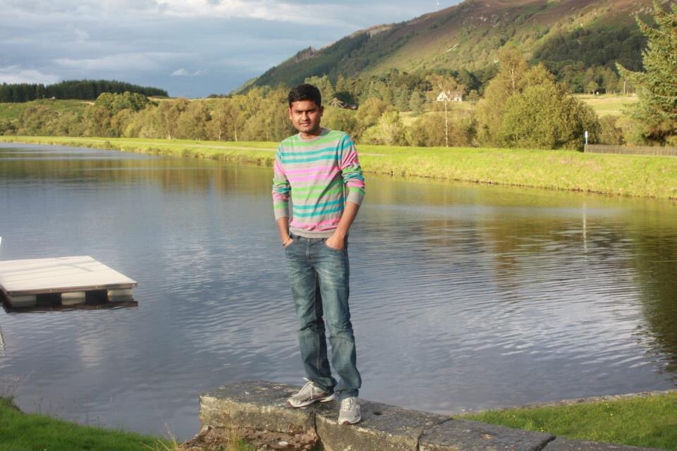 NKB_BRS's tweet photo. #ThrowBack #UK #Scotland #Sep2011 https://t.co/rEYVRgTGDW