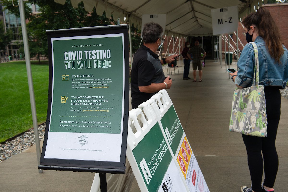13,634 COVID tests since Aug 7. 12 students positive, rate well under 0.1%. Kudos to our community! And a reminder to keep doing the right thing so we can stay the course through this semester. This is the time to show our Catamount commitment.
uvm.edu/newsstories/ne…