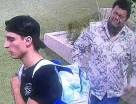 fuittapeado's tweet photo. Minha mãe: não vejo a hora de você ir embora de casa 

-Eu indo passar 3 dia fora de casa 

minha mãe: https://t.co/QbQjX1QPEl