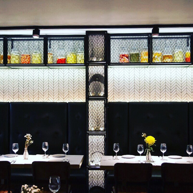 brownstudio's tweet photo. Our latest independent restaurant project now complete in london #brownstudio #hospitalitydesign #hospitalitydesigners #newrestaurants #newprojects #londondesignstudio #restaurants #london #designers #turkishrestaurants #interiordesign https://t.co/AJPTRRtViY