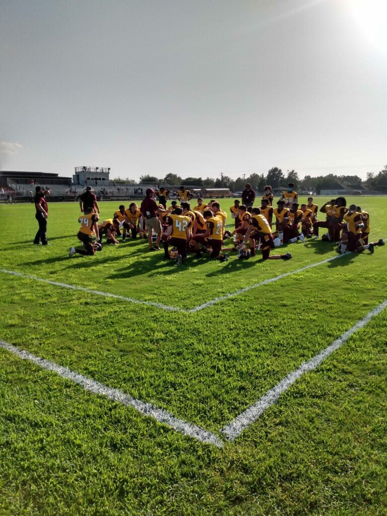 PHS_Football1's tweet photo. Congrats to @PanthersPerry 8th grade football with a huge win over Thompson! https://t.co/EztY865Mue