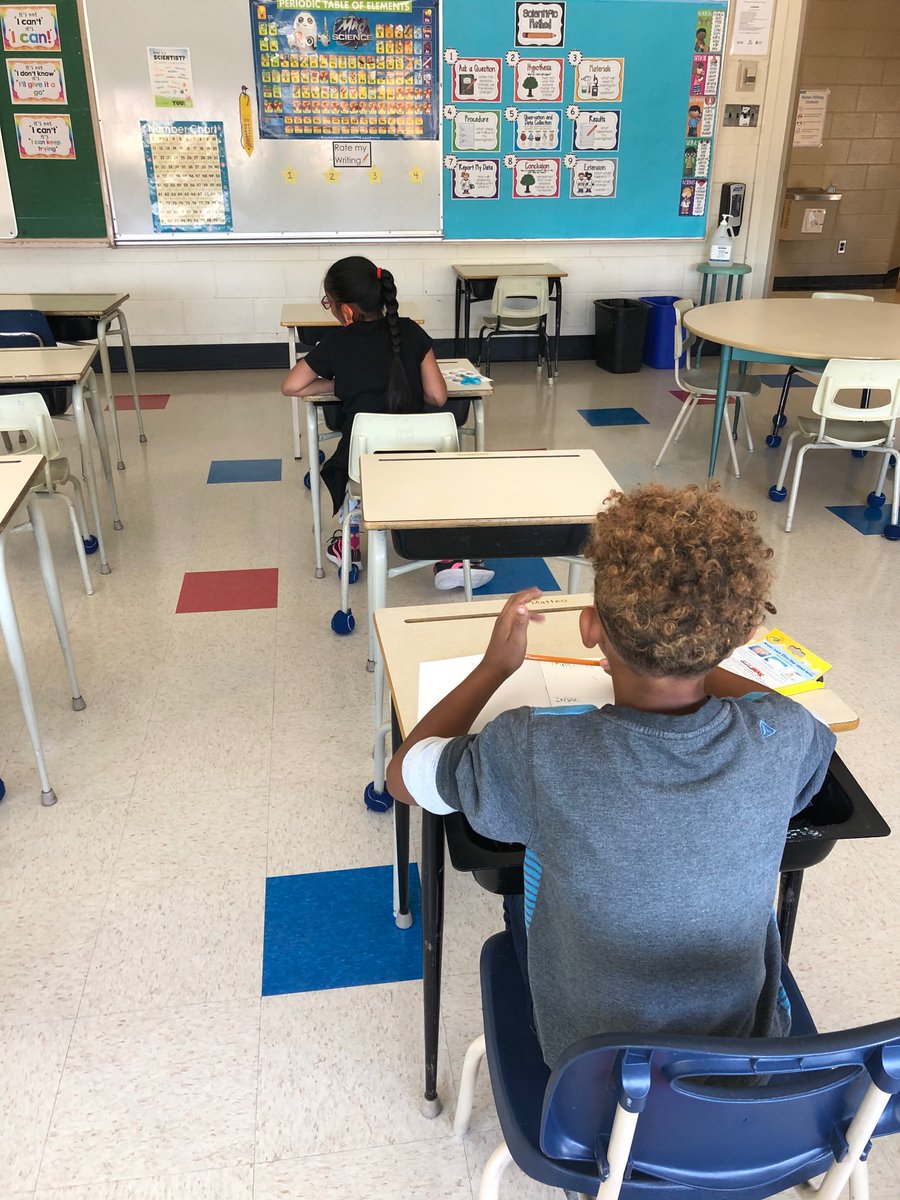 VVGrade2SP's tweet photo. There are many different ways we stay safe at Valley View! Students are following social distancing measures, wearing masks, and keeping their hands clean! #WeAreVVS https://t.co/wxCuIDszVS