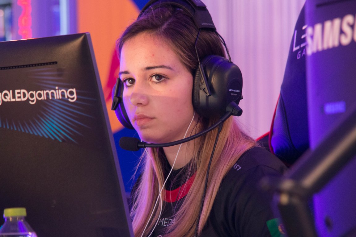 CentralDEsports's tweet photo. O lineup das #Skadies @skadegg ๐ณ๐ด๐ต๐น - que continha a portuguesa @zanaCSGO - decidiu separar-se apรณs os seus contratos com a organizaรงรฃo terem chegado ao fim.
A equipa era composta por:
๐ค @zanaCSGO ๐ต๐น
๐ค @Hedjee ๐ณ๐ด
๐ค @FluturaCSGO ๐ณ๐ด
๐ค @Kesszike ๐ญ๐บ
๐ค @ipsychogirl ๐ณ๐ฑ
#CDEnews https://t.co/CNHgOjeAx9