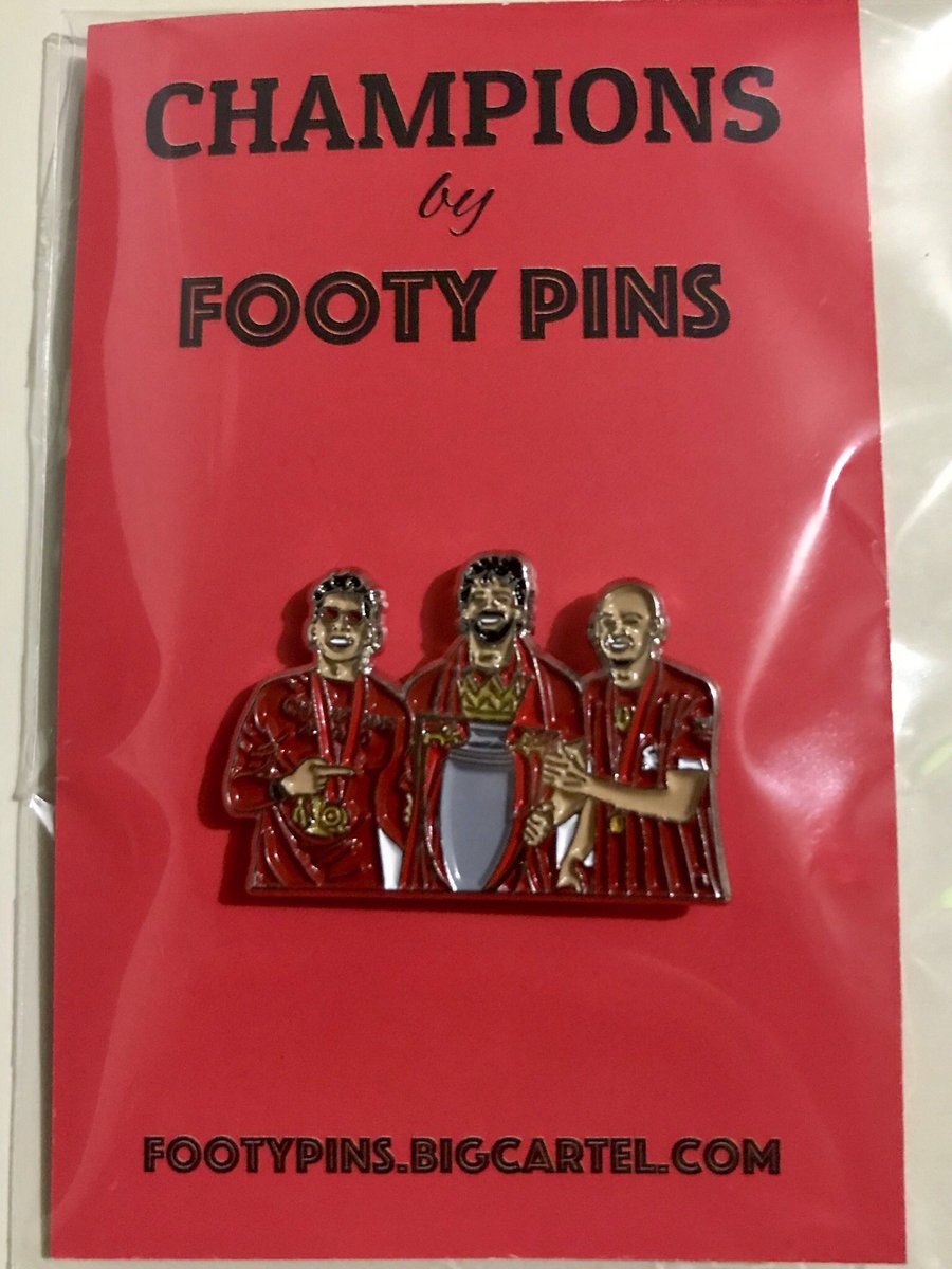 eisha_devji's tweet photo. Yes, more @LFC badges from brilliant badge makers @LpoolPins @footypins @kopbadges @KopitePins really happy with all of these! 👌🏽Amazing quality. No look Firmino is a personal favourite ❤️ https://t.co/7aB6glsDsE