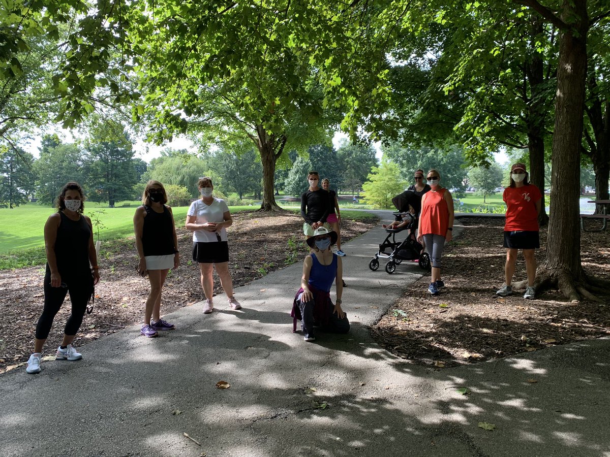 vizmoms's tweet photo. It was a perfect day to walk in the park and get to know other Viz Moms! Thank you to all the lovely Moms, dogs, and baby who turned out! Let’s do this again soon! #gotakeawalk #getoutside #momshelpingmoms #vizmoms https://t.co/0jQYl1Ff2e