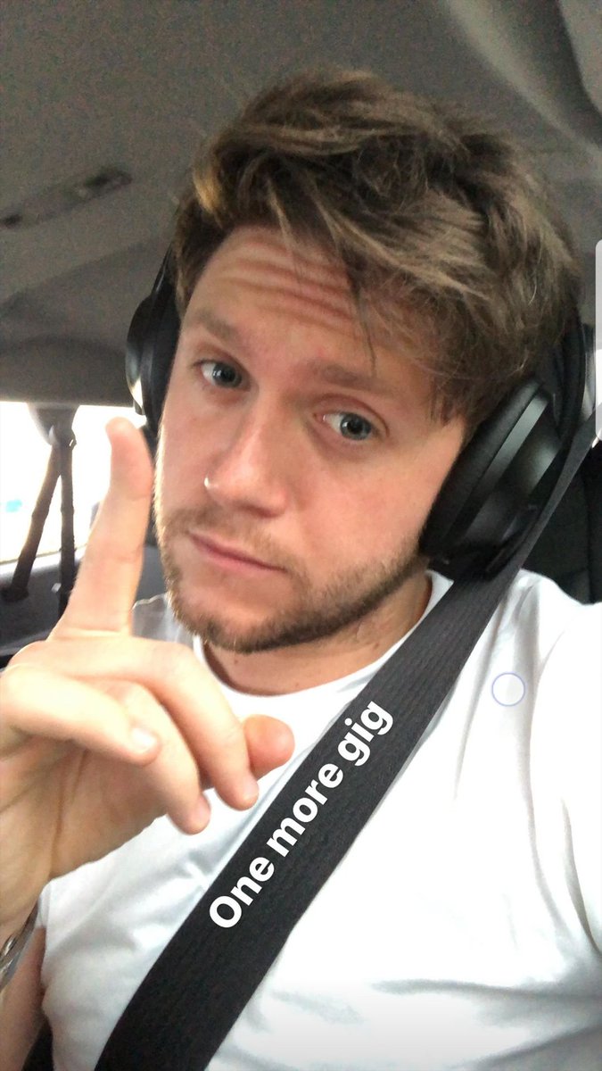 Most softest and very cuddly selfies with headphones around that floofy hair