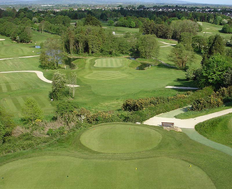 FairwaysFundays's tweet photo. This is the beautiful @CastletroyGC in County Limerick in the south west of Ireland. 
Castletroy is an absolutely stunning parkland course and is always in immaculate condition. 
The par 3 11th is our favourite hole on this magnificent golf course 🏌🏻‍♀️🇮🇪🏌️‍♂️ https://t.co/l2A3mHZEGv