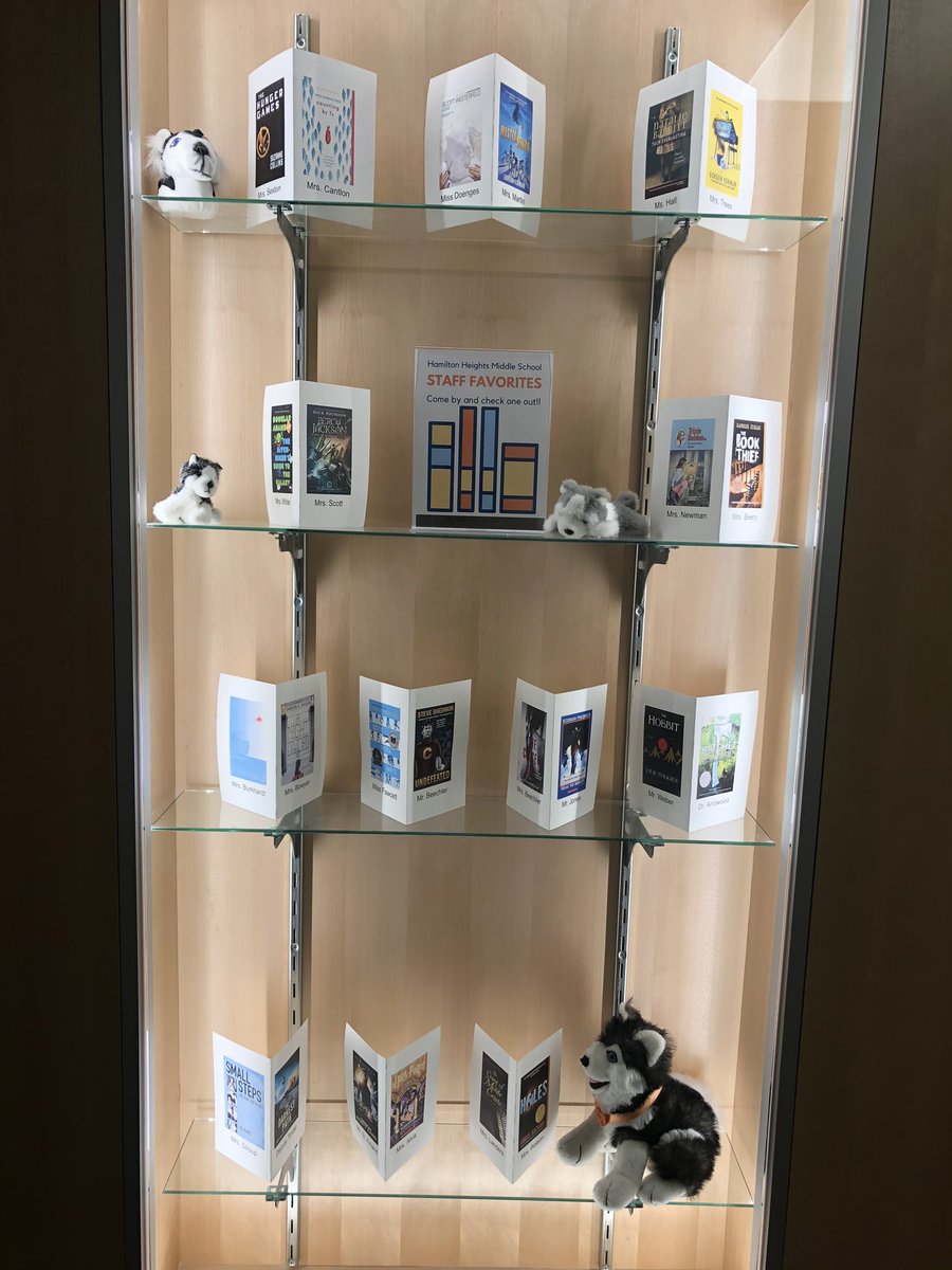 KaraDoenges's tweet photo. Day#17-completed our first annotated reading on PDL words and the kids rocked it! Thanks @MrMorenoEDU for a great read 😃and...Day#18- had an off-site student request a pic of this awesome display thanks @hhmslmc #180daysofHAPPY #WeAreHuskies #huskiesread https://t.co/OJrTqV4zHH