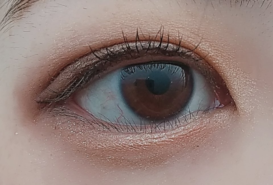 Rio_cosmefreak's tweet photo. #今日のメイク
▷アイ
Heme eye color palette brown tea
▷リップ
AMUSE dew tint 07
#mtod https://t.co/DM49dnCwCp