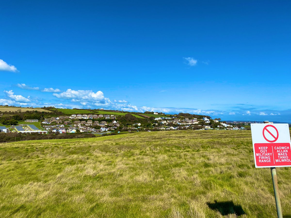 Penally, Pembrokeshire, is a little jewel. Curiously, here there is the only survival example in UK of practice trenches, created urgently in 1914 to train British soldiers in trench warfare before sending them to France.    #staycation  #viaggioinuk  #uktour  #britishtour