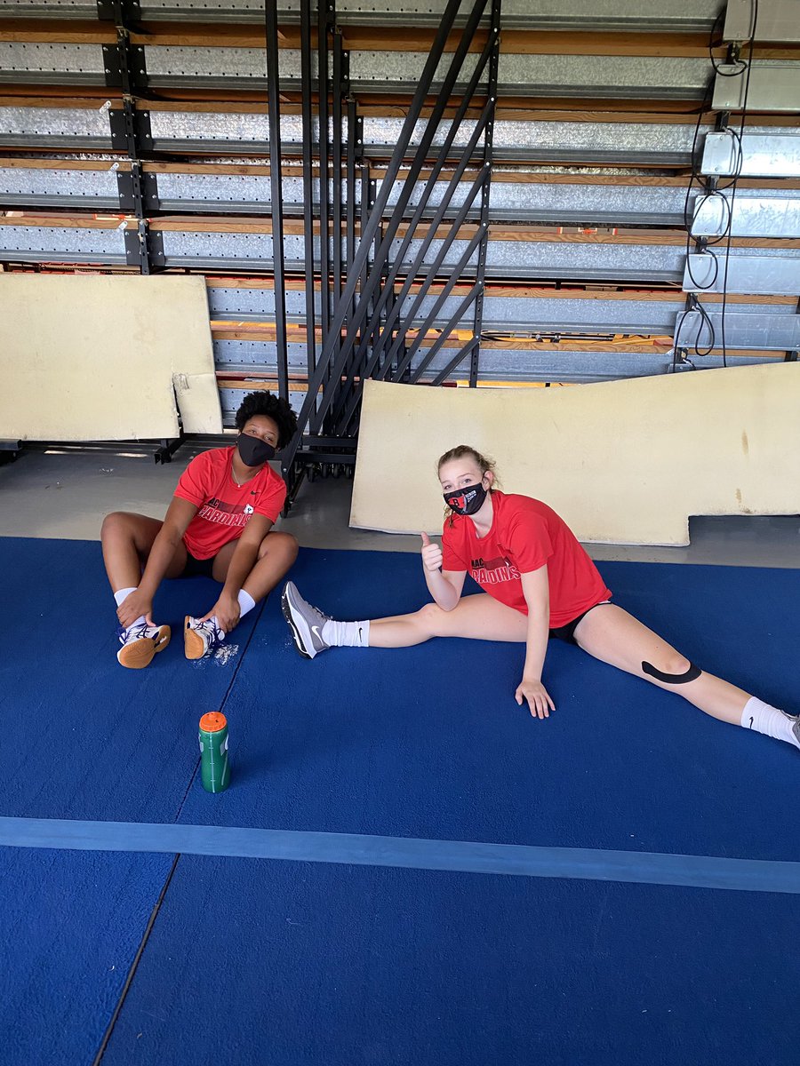 MAC_Vball's tweet photo. First week of workouts complete!!
Getting stronger together πͺπΌ https://t.co/yRtGRkc9XZ