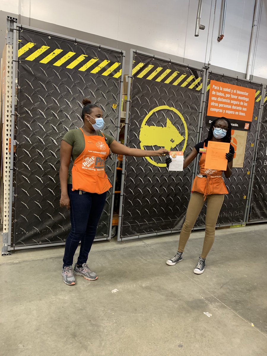 jacob nunyi (@molajack) on Twitter photo When a customer takes time to write you a “Thank You Note”, you know you nailed it!
Thanks Service Desk associate ,N’Geria, for taking care of our customers. @paulclymer <a href="/ASDS_2555/">K.Hall</a> <a href="/proctorashley52/">Ashley_SASM@2555</a> <a href="/JoeZuniga1/">Joe Zuniga</a> When a customer takes time to write you a “Thank You Note”, you know you nailed it!
Thanks Service Desk associate ,N’Geria, for taking care of our customers. @paulclymer <a href="/ASDS_2555/">K.Hall</a> <a href="/proctorashley52/">Ashley_SASM@2555</a> <a href="/JoeZuniga1/">Joe Zuniga</a>