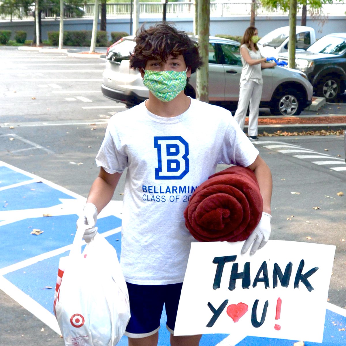 BellarmineBells's tweet photo. Thank you to everyone that stopped by yesterday's donation drive-thru for those impacted by the CZU Lightning Complex Fire. And a special thanks to Ramzey '24 for his inspiration and organization! #MenForandWithOthers #GoBells #BellLife #AMDG https://t.co/ryZDkGMncj