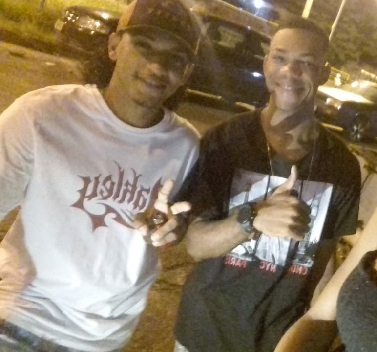 Digatoo57's tweet photo. Saudade tá demais, ñ vejo a hr de ter vocês aqui de volta 😭
Liberdade pros monstros 🔏🔐
#TchaTcha & #Cocão 💪❤ https://t.co/TWCeB82CtD